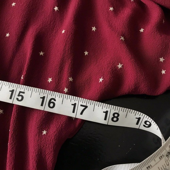 Rails Sloane Top Rogue Gradient Stars Button Shirt - Picture 9 of 10